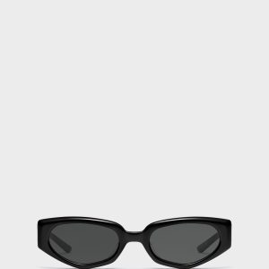 Black Minimalist Sunglasses x Gentle Monster?