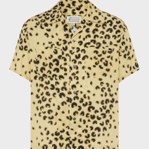 Pixel leopard shirt